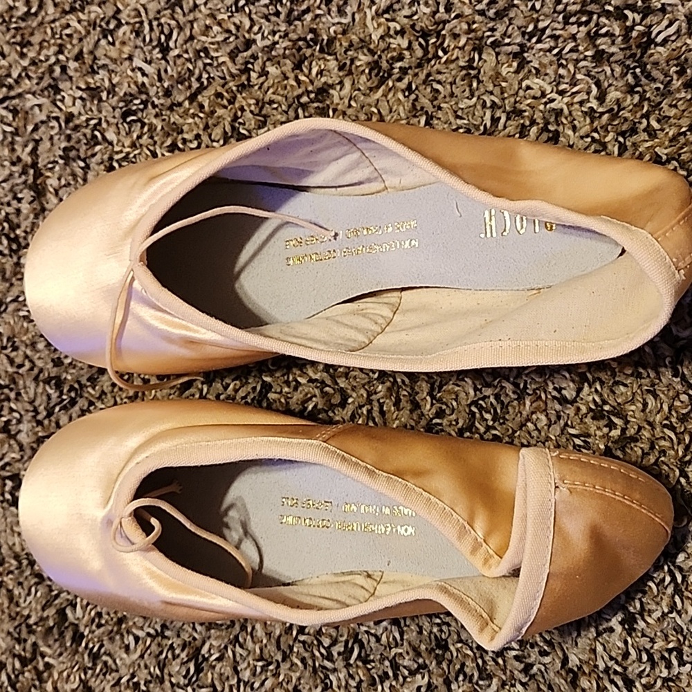 Bloch Pointe Shoes